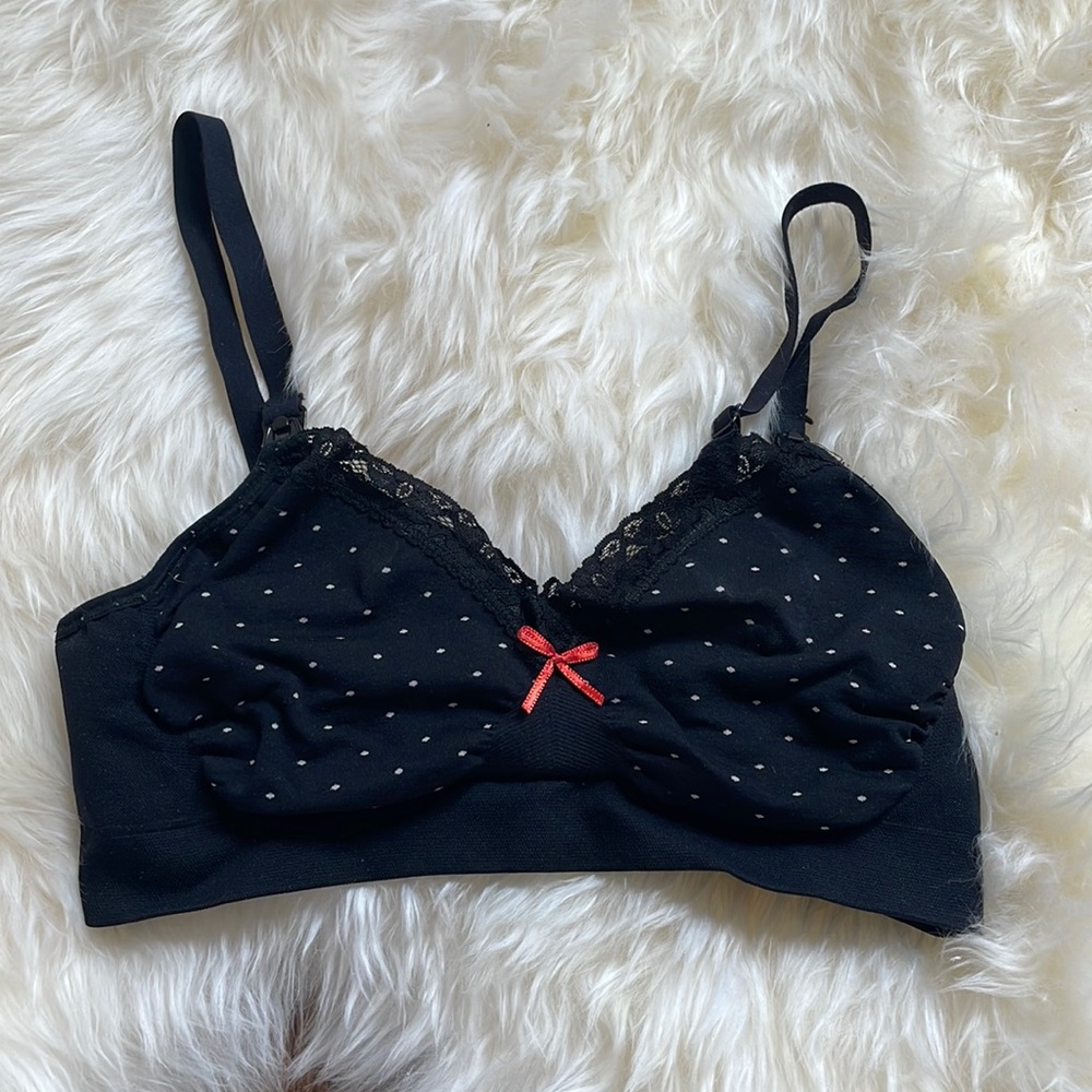 Boob nursing bra VCUG